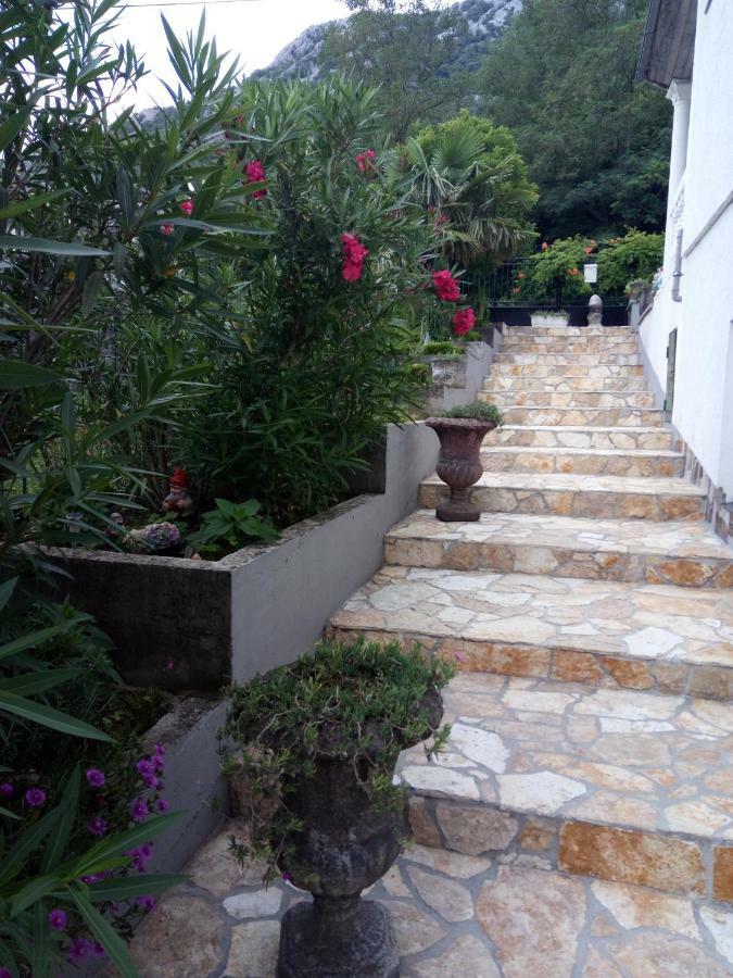 Villa Behija Ferienwohnung 2 Crikvenica Bagian luar foto